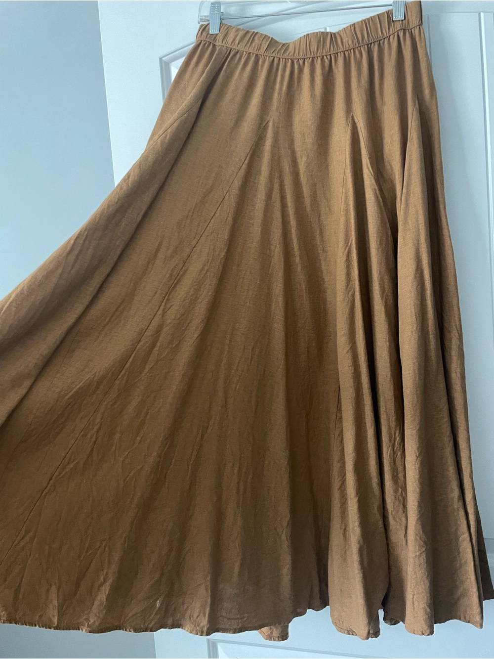 Universal Thread Camel Brown Maxi Skirt with Elastic Waist - Picture 2 of 4